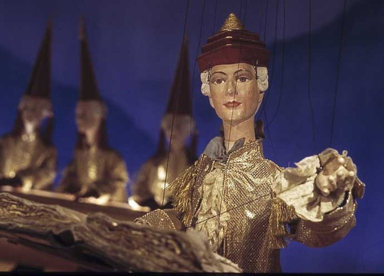 REPERTOIRE Amsterdam Theatre