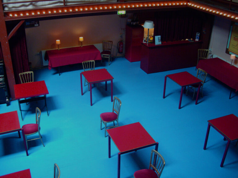 zaal8001C